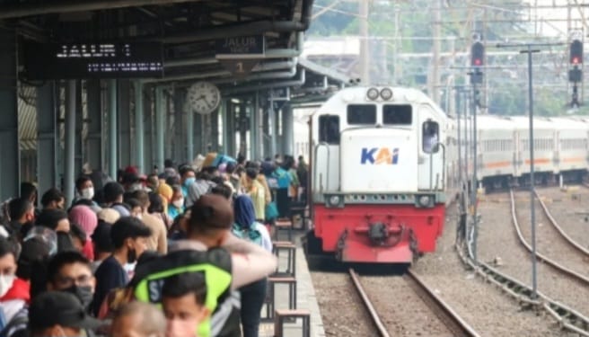 Transportasi publik Kereta Api Indonesia (KAI). (Foto: Jurnal IDN/dok KAI).