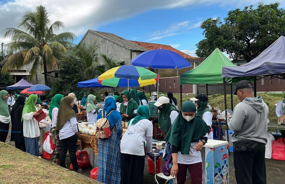 Geliat UMKM di penyuluhan Pinjol Ilegal di Bojong Gede, Kabupaten Bogor. (Foto: Jurnal IDN/FRG). 