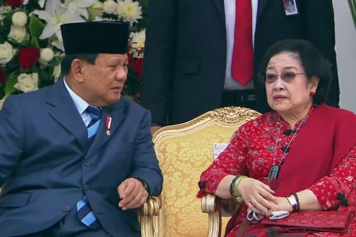 Presiden Prabowo Subianto bersama dengan Presiden ke-5 Megawati Soekarno Putri. (Foto: Jurnal IDN/dok Setpres).