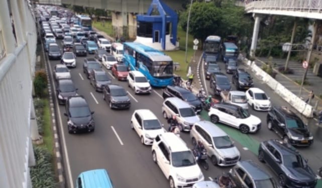 Lalu Lintas DKI Jakarta. (Foto: Jurnal IDN/dok ist/ilustrasi).