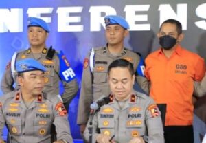 Mantan Kapolres Ngada, AKBP Fajar Widyadharma Lukman jalani sidang etik. (Foto: Jurnal IDN/dok Humas Polri).