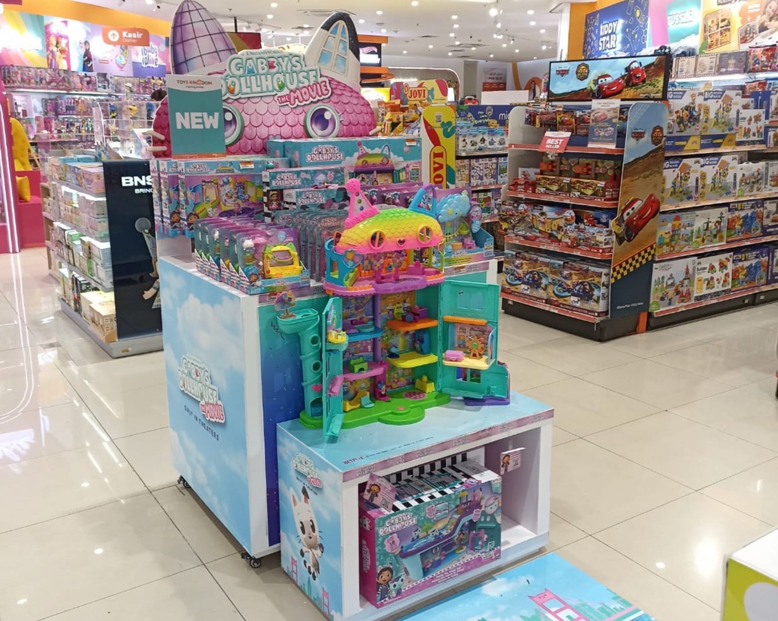 Sambut penayangan perdana Gabby’s Dollhouse The Movie pada 26 September 2025, Toys Kingdom menghadirkan deretan koleksi mainan terbaru Gabby’s Dollhouse