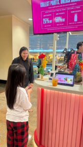 ChaCo tidak hanya menyajikan minuman yang mindfully sweetened dan sehat, tetapi juga membuktikan dedikasinya untuk menjaga kelestarian budaya dan lingkungan.