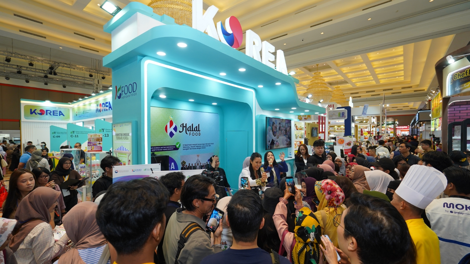 Picsart_26-02-14_17-13-53-986