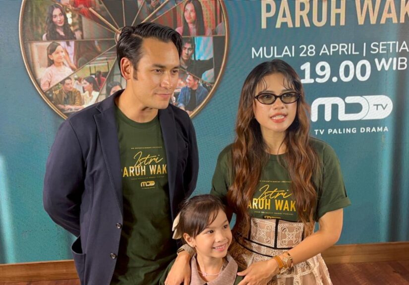 Picsart_26-04-22_11-37-36-430