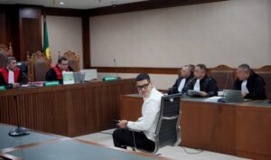 JPU menilai eksepsi kasus pemerasan oknum pengacara magang Bangun Paulus di luar materi dan layak ditolak.