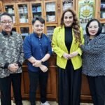 Nita Thalia puas dengan hasil bedah plastik setelah enam bulan pemulihan di Klinik Queen Sunter.